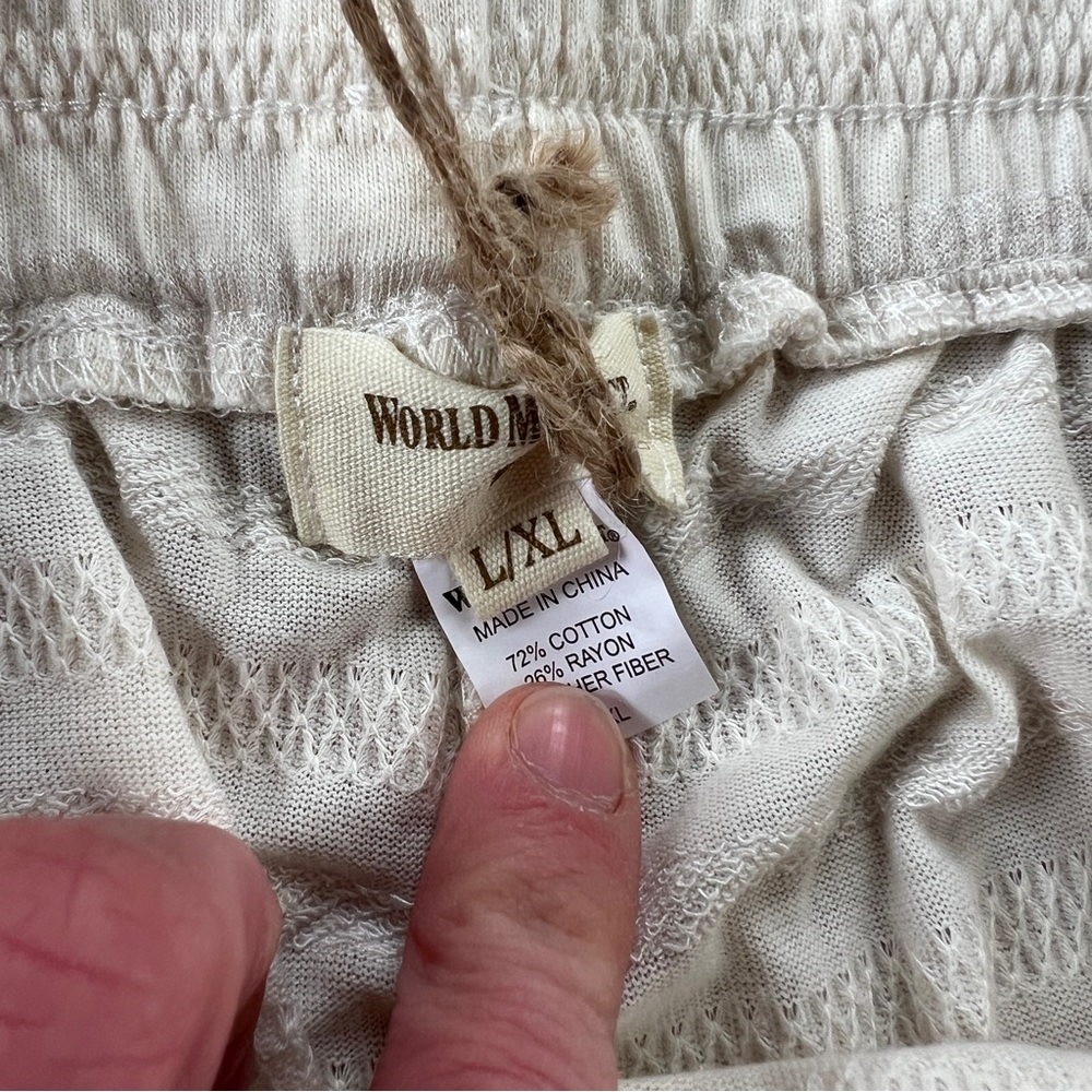 NEW World Market cream striped lounge set - Picture 9 of 10